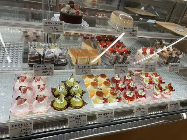 たかはし製菓 - 陸前階上（ケーキ）の写真