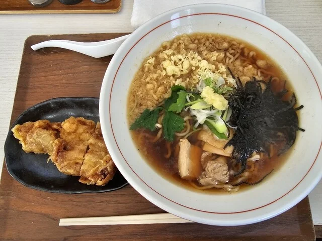 神製麺所 - 新里（うどん）の写真