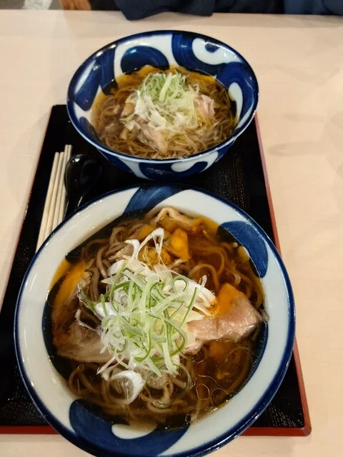 荒井商店 - 東塩釜（そば）の写真