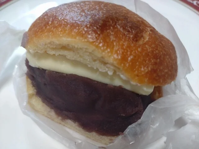 Girafe TRAIN DEPOT - 富沢（パン）の写真