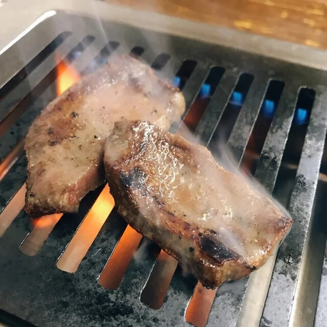 焼肉秦家（ヤキニクハタヤ） - 長町南（ホルモン）の写真