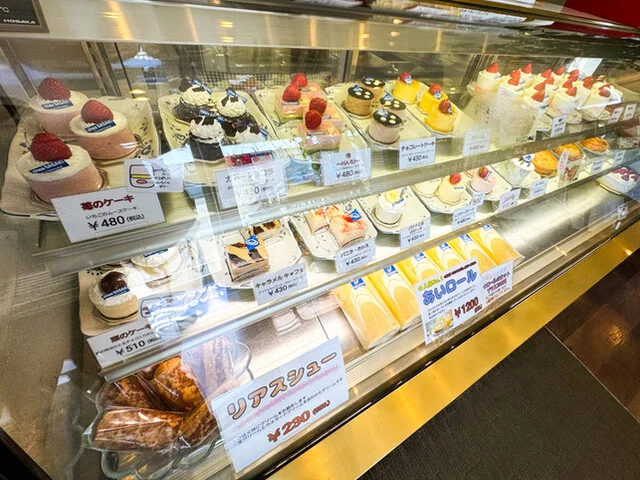 シェ・ササキ（chez SASAKI） - 不動の沢（ケーキ）の写真