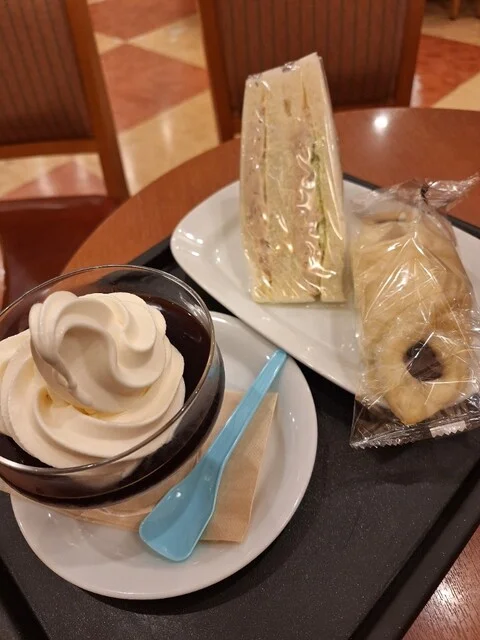 カフェベローチェ  仙台駅東口駅前店（CAF&Eacute; VELOCE） - 宮城野通（カフェ）の写真