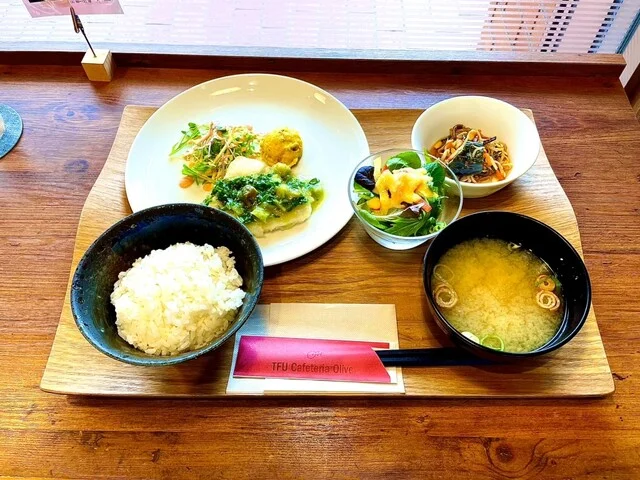 ティーエフユー カフェテリア オリーブ（TFU cafeteria Olive） - 宮城野通（学生食堂）の写真