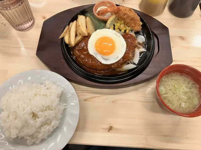 ハンバーグレストラン つきみち 東松島店 - 矢本（洋食）の写真