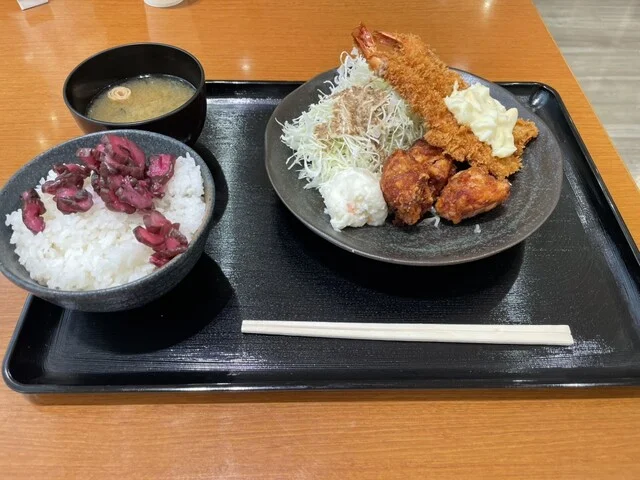 九州　鳥若丸 イオンタウン仙台泉大沢 - 泉中央（からあげ）の写真