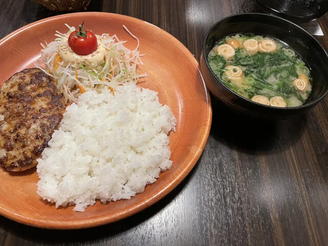 びっくりドンキー 弘前店 - 中央弘前（ファミレス）の写真