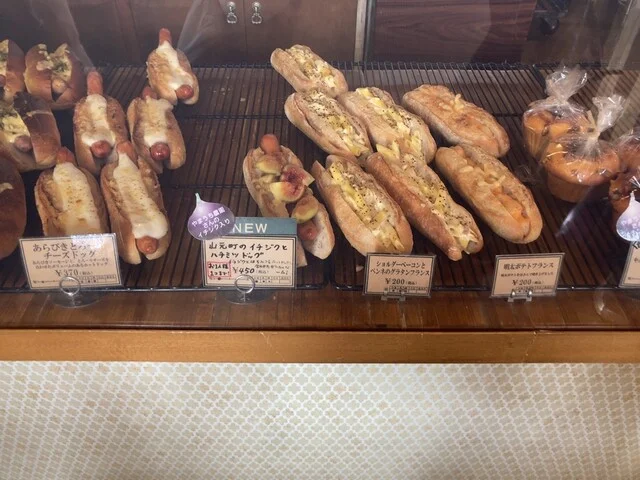 カカポ・ベーカリー（kakapo BAKERY） - 美田園（パン）の写真
