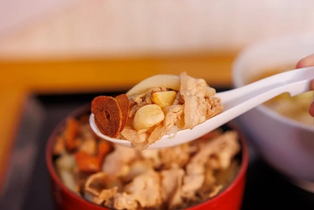 産直食堂 - 聖愛中高前（食堂）の写真