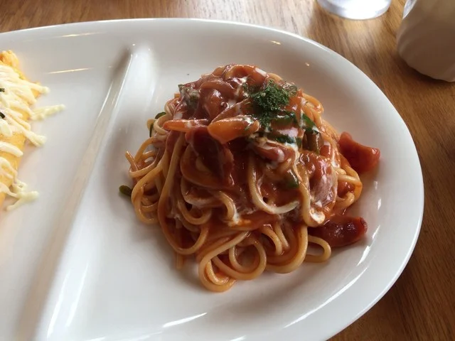 キッチンハウス　ニキニキ（ＮＩＫＩＮＩＫＩ） - 筒井（オムライス）の写真