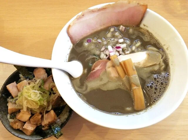 麺屋 あぶさん - 運動公園前（ラーメン）の写真