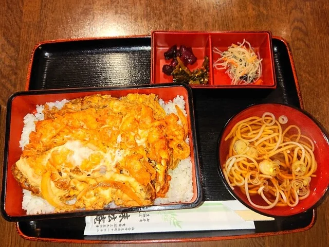 末廣庵 - 本塩釜（そば）の写真