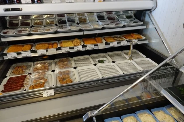 丸荒 直営店（【旧店名】マルアラ 及川商店） - 歌津（海鮮丼）の写真