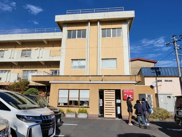 活魚・すし・和食処 やま文 - 陸奥湊（寿司）の写真