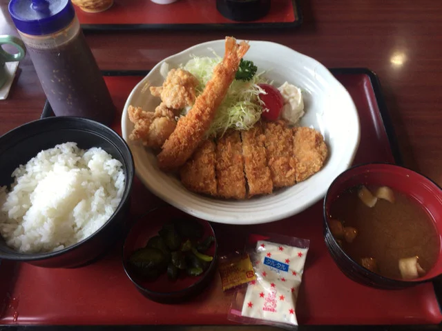 和風レストラン まるまつ 泉大沢店 - 泉中央（ファミレス）の写真