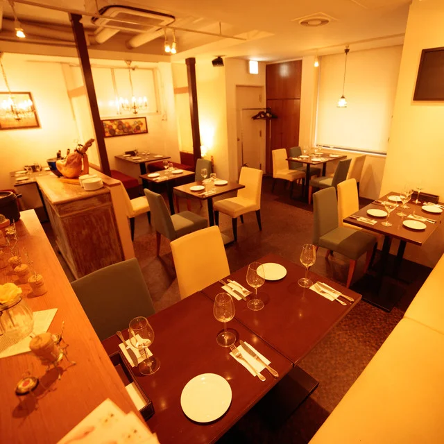 バル レストラン モデルノ（BAR RESTAURANTE MODERNO） - 広瀬通（スペイン料理）の写真