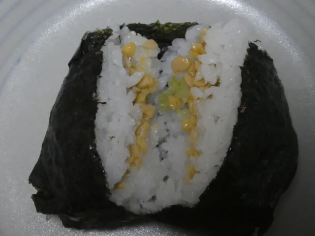 及川商店（オイカワショウテン） - 薬師堂（おにぎり）の写真