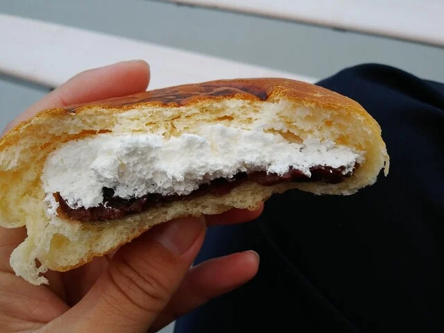 鶴巣パーキングエリア（上り） ショッピングコーナー - 泉中央（売店）の写真