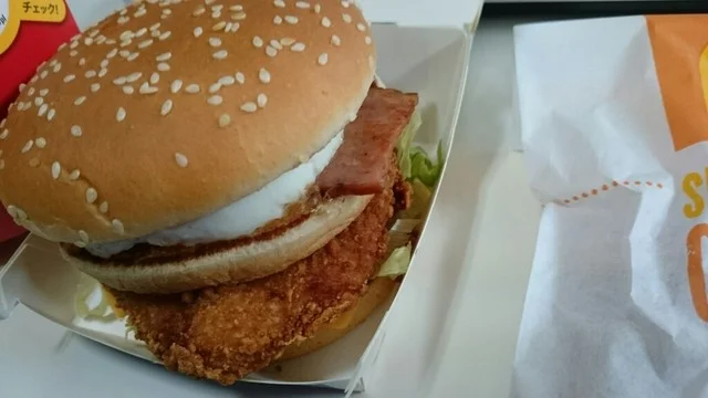 マクドナルド 青森西バイパス店（McDonald's） - 新青森（ハンバーガー）の写真
