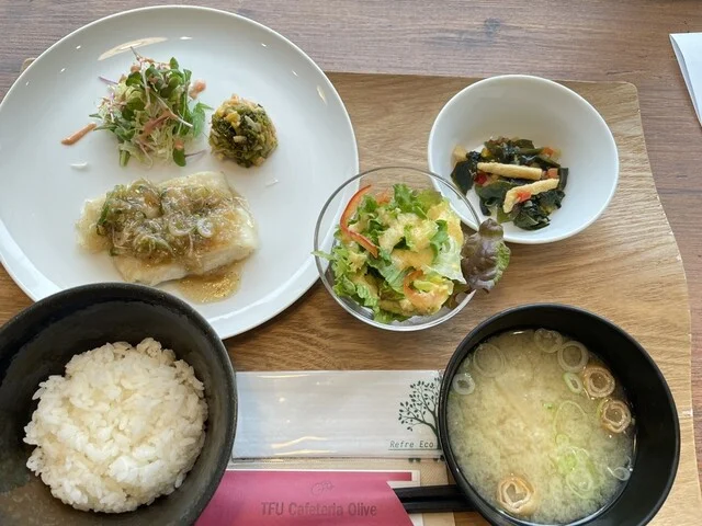 ティーエフユー カフェテリア オリーブ（TFU cafeteria Olive） - 宮城野通（学生食堂）の写真