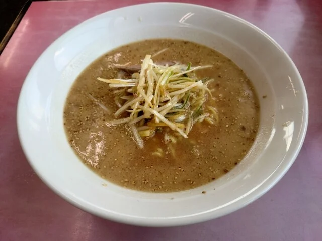 ラーメンショップ弘前 - 新里（ラーメン）の写真