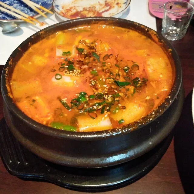 Dining Bar Hirari（ダイニングバー ヒラリ） - 勾当台公園（ダイニングバー）の写真