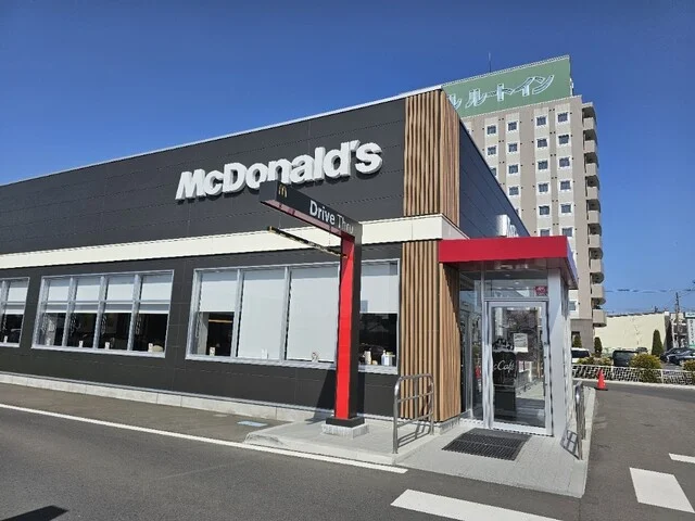 マクドナルド 102十和田店（McDonald's） - 十和田市（ハンバーガー）の写真