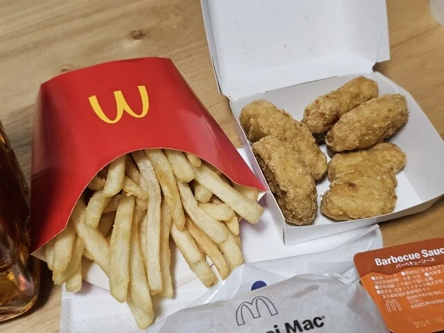 マクドナルド 弘前大町店（McDonaldscdonalds） - 弘前東高前（ハンバーガー）の写真