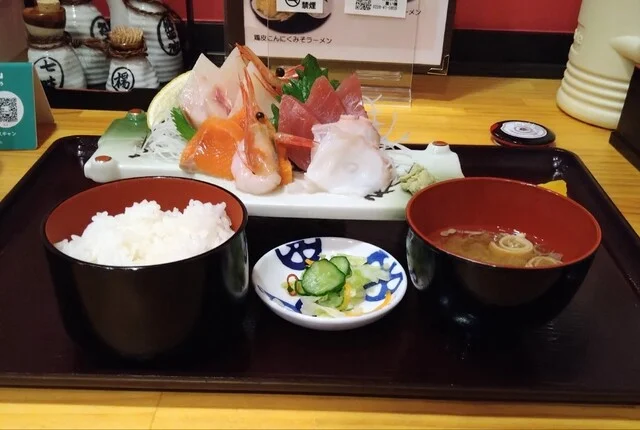 重い槍 - 不動の沢（食堂）の写真