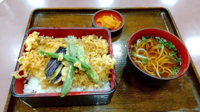 末広庵 イオンタウン塩釜SC店 - 本塩釜（そば）の写真