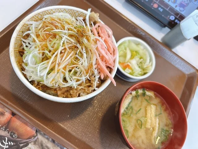 すき家 弘前青山店 - 撫牛子（牛丼）の写真