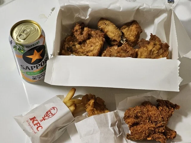 ケンタッキーフライドチキン 弘前城東店 - 運動公園前（ハンバーガー）の写真