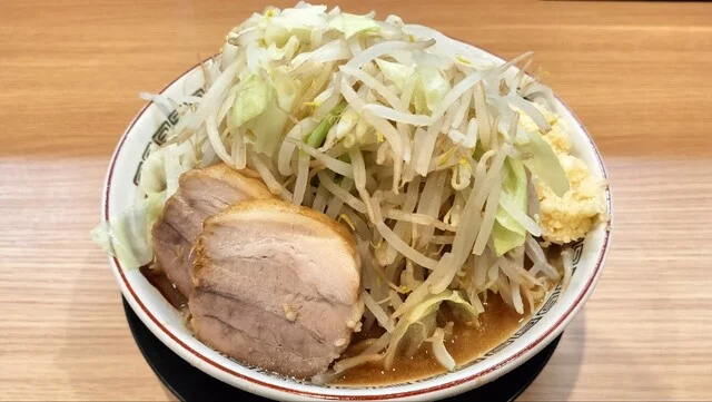 豚山 八本松店 - 長町（ラーメン）の写真