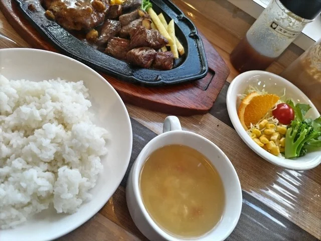 ダイニング サクラ（SAKURA） - 登米市その他（ハンバーグ）の写真