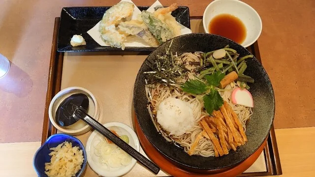 桂木庵 - 泉中央（そば）の写真