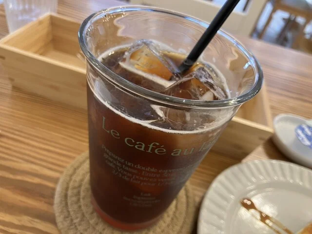 cafe and kissa sugasol（カフェアンドキッサシュガソル） - 黒松（カフェ）の写真