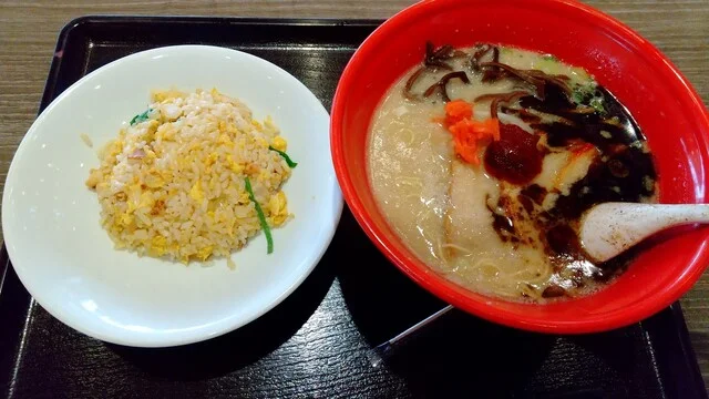 RAMEN EXPRESS 博多 一風堂 三井アウトレットパーク仙台港店（ラーメンエクスプレス） - 中野栄（ラーメン）の写真