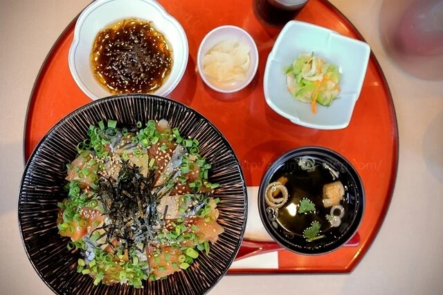 俵屋 - 本八戸（寿司）の写真