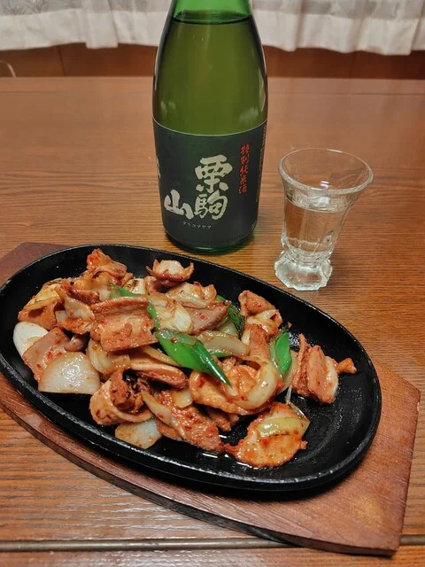 ホルモン初音 - 石越（焼肉）の写真