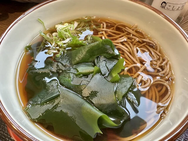 めん六や 青森八戸港店 - 陸奥湊（うどん）の写真