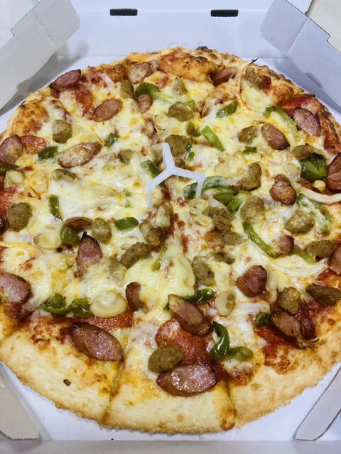 ピザハット 弘前店 - 中央弘前（ピザ）の写真