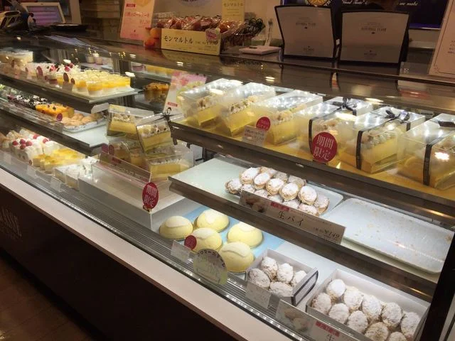 ロワイヤルテラッセ セルバ店 - 泉中央（洋菓子）の写真