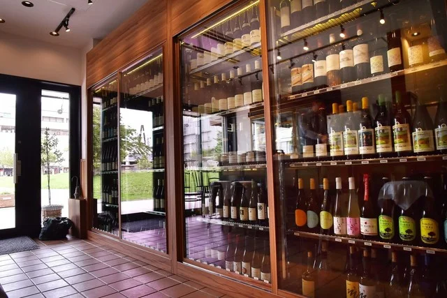 ワイン&サケルーム ロケット&カンパニー（Wine&Sake room Rocket&Co.） - 青森（ワインバー）の写真