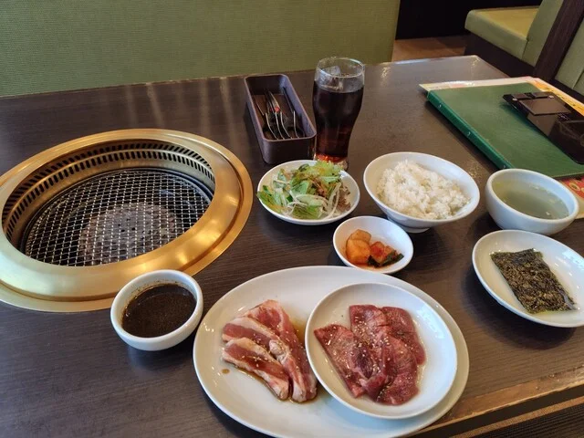 焼肉おはる 仙台西多賀店 - 富沢（焼肉）の写真