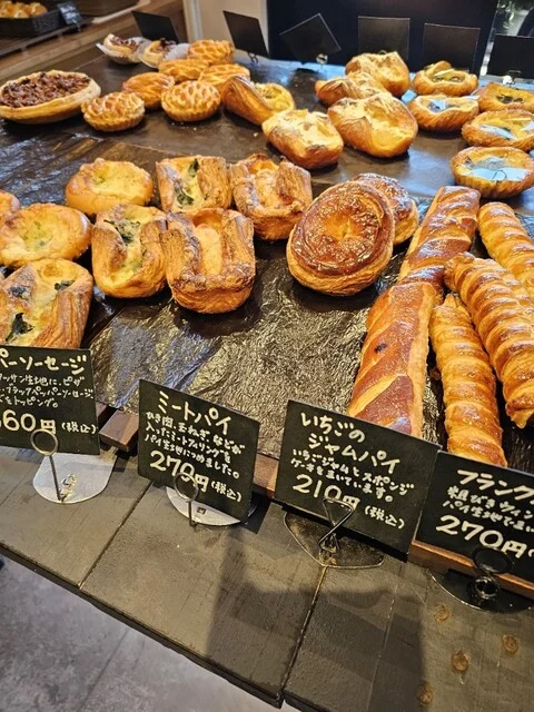 ブーランジェリー・フー（BOULANGERIE  Four） - 中央弘前（パン）の写真