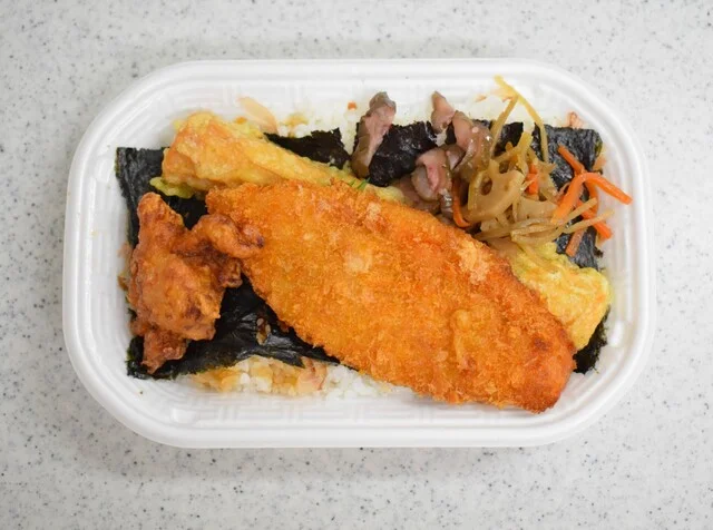 ほっかほっか亭 仙台駅東口店（ほっかほっかてい） - 榴ケ岡（弁当）の写真