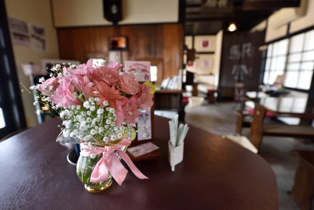赤い屋根の喫茶店 駅舎（エキシャ） - 芦野公園（喫茶店）の写真