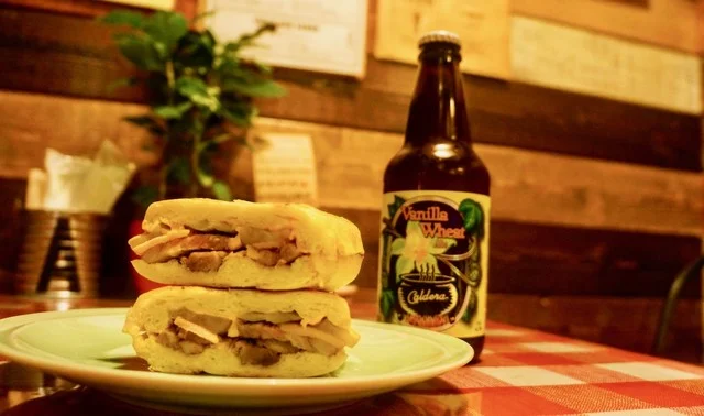 トランク バル（TRUNK BAR） - 本八戸（バル）の写真