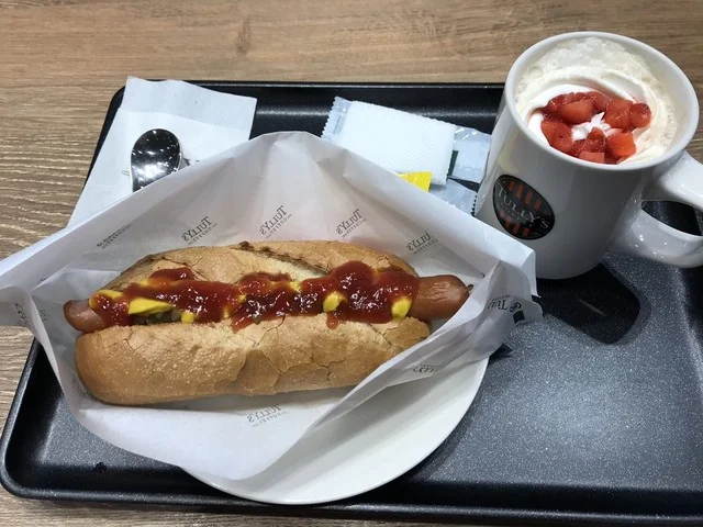 タリーズコーヒー TSUTAYA弘前店 - 運動公園前（カフェ）の写真