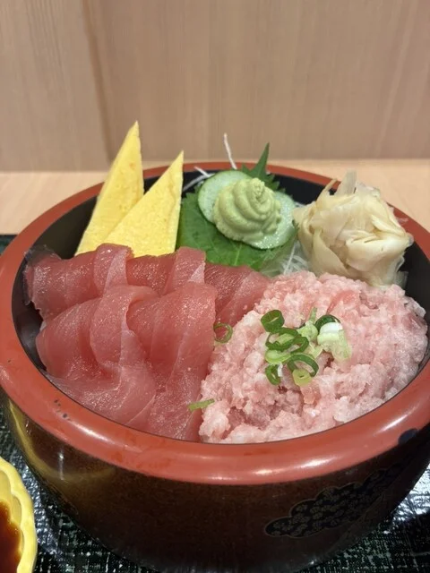 あじまし亭 - 青森市その他（海鮮丼）の写真